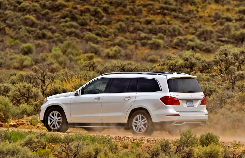 Illustration for article titled 2013 Mercedes GL350 BlueTEC - A diesel-powered Panzer